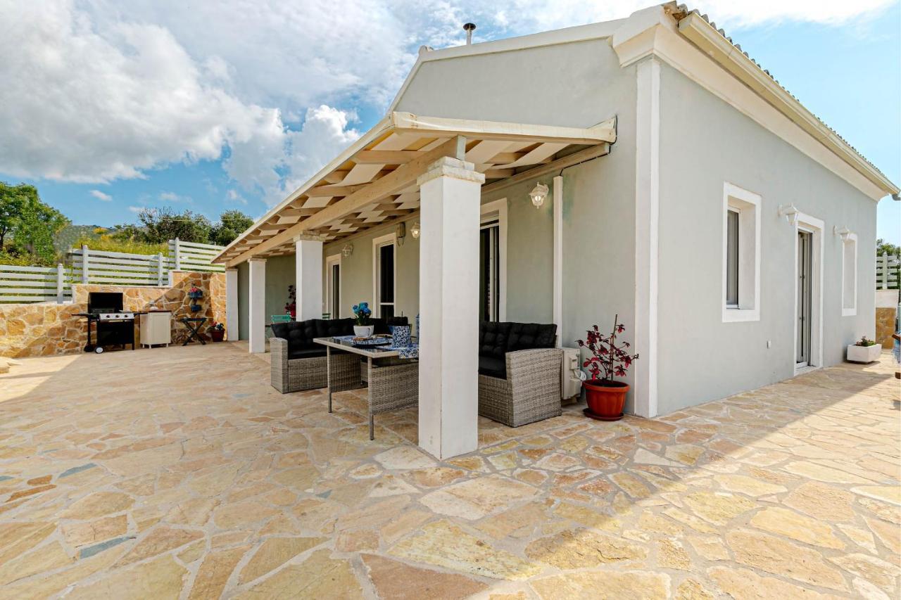 Villa Orizontas Corfu, Private Villa With Breathtaking Views Loutses Exterior photo